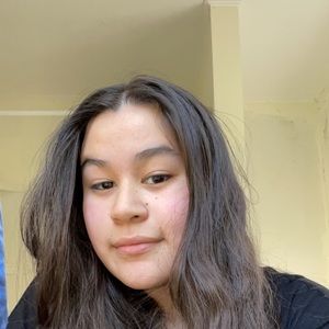 Meet your Posher, Eva